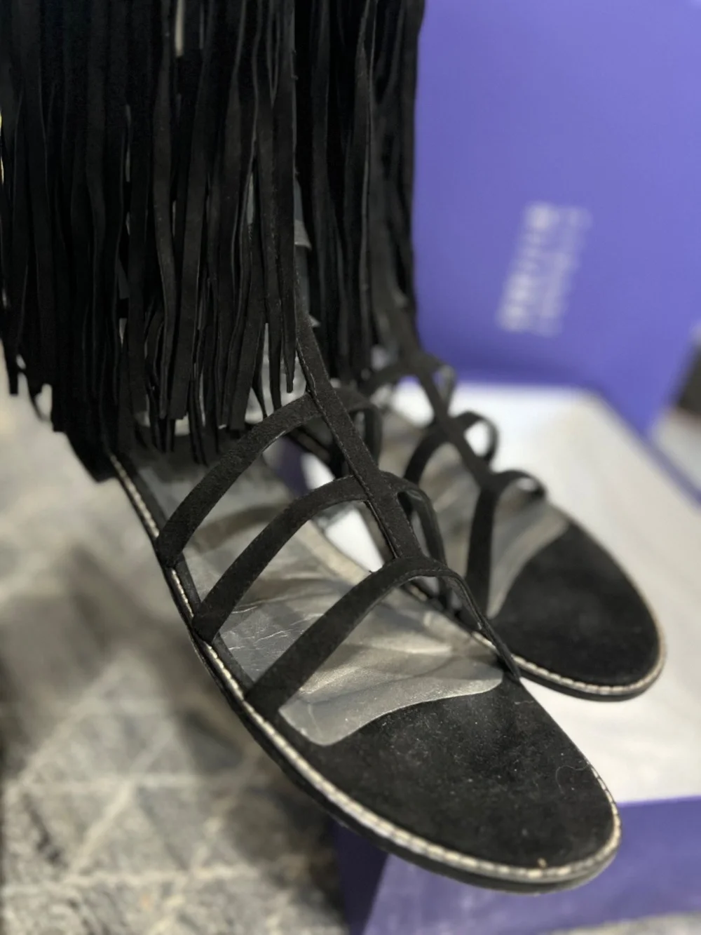 STUART WEITZMAN FRINGE BLASUE 11.5 MED BLACK SUEDE SANDAL